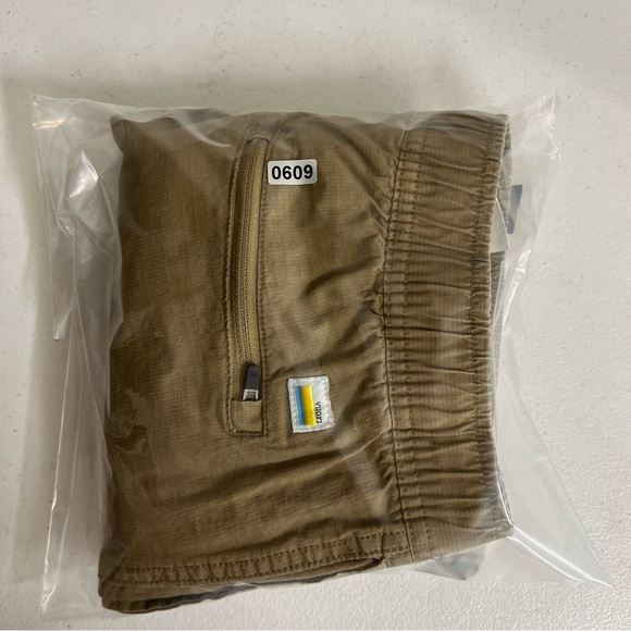 Vuori Pants DuraTerra Ripstop Pant  Brown Tan Mens Size Medium. - Picture 12 of 12